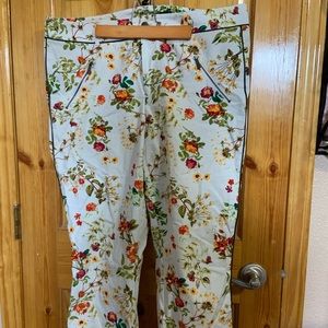 Floral Dress Capris